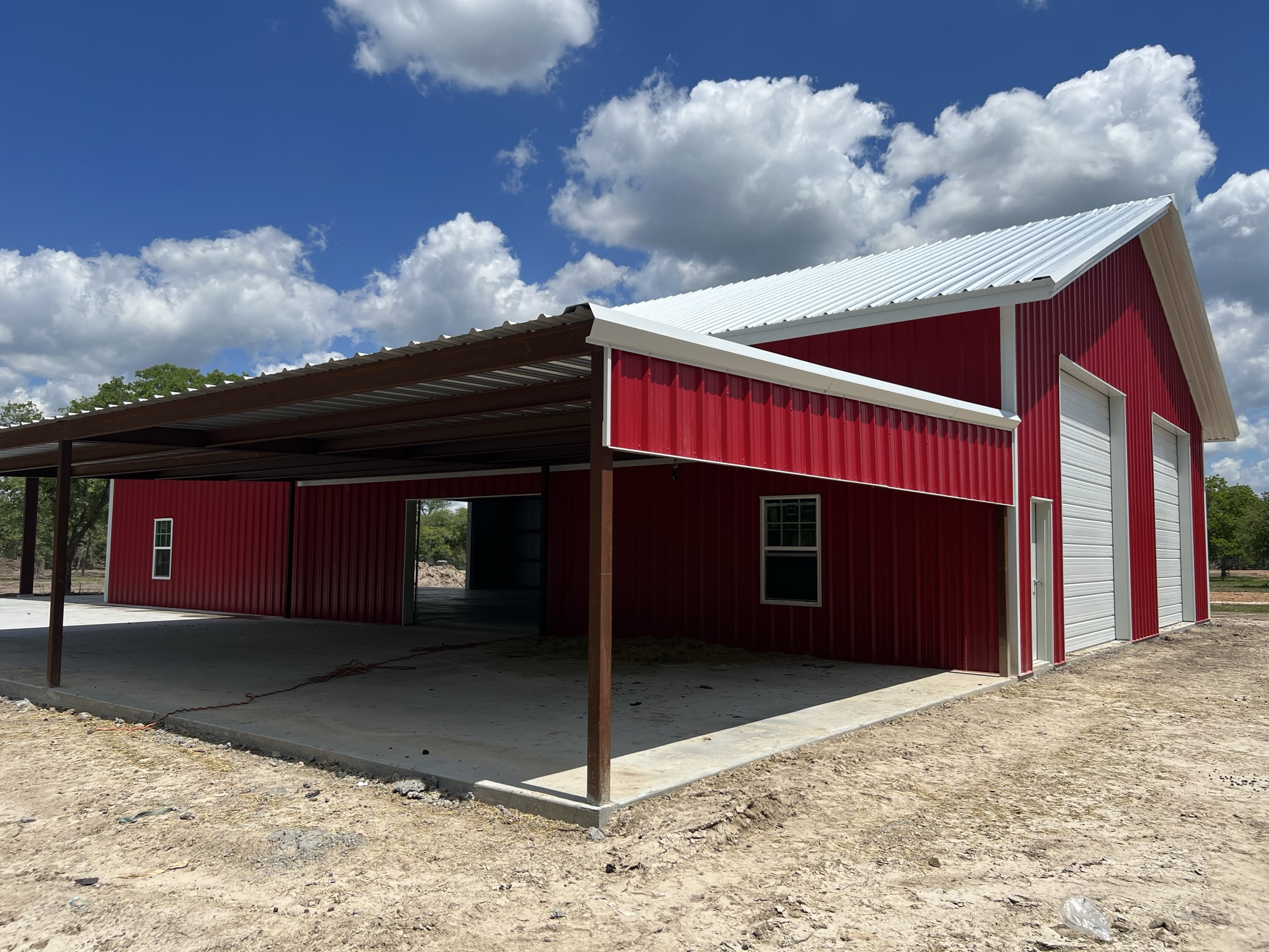 metal barndominium ranch near flatonia, tx